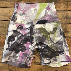 Lululemon Shorts - Size 0